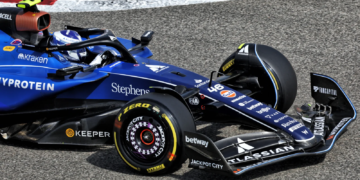 Luke Browning participated in FP1 in Bahrain for Williams