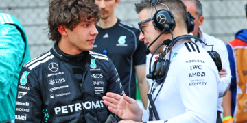 Mercedes rookie Kimi Antonelli is benefiting from Bono's experience