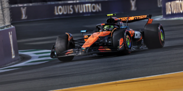 Lando Norris and McLaren set the pace in FP3 at the Jeddah Corniche Circuit