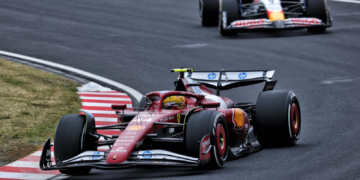 Lewis Hamilton says he was ‘losing just over a tenth per lap’ as he revealed an issue with his Ferrari car hindered his performance in the Japanese Grand Prix