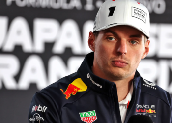 Max Verstappen has called for Red Bull to solve its problems
