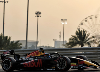 Pepe Marti secured his second victory in F2 after winning the Bahrain Sprint Race