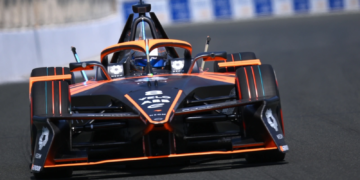 Sam Bird of Great Britain driving the (8) NEOM McLaren Formula E Team Nissan e-4ORCE 05 during practice ahead of the Jeddah E-Prix, Round 3 of the 2025 FIA Formula E World Championship at Jeddah Corniche Circuit on February 14, 2025 in Jeddah, Saudi Arabia