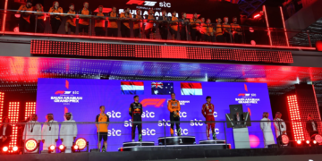 The podium (L to R): Max Verstappen (NLD) Red Bull Racing, second; Oscar Piastri (AUS) McLaren, race winner; Charles Leclerc (MON) Ferrari, third. 20.04.2025. Formula 1 World Championship, Rd 5, Saudi Arabian Grand Prix, Jeddah, Saudi Arabia, Race Day