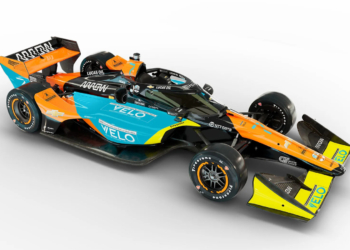 The special livery adds flashes of bright yellow to the front of the car. Image: Arrow McLaren