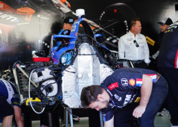 The Meyer Shank Racing crew worked quickly to disassemble the damaged #66 entry and began preparing a backup. Photo: Kevin Dejewski