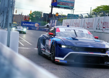 Seb Priaulx fronted a 1-2 for Ford Multimatic at the Detroit Street Course