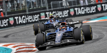 Williams has denied Alex Albon ignored a team order in Miami