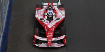 Oliver Rowland of Great Britain driving the (23) Nissan Formula E Team Nissan e-4ORCE 05 on track during practice, ahead of the Tokyo E-Prix, Round 9 of the 2025 FIA Formula E World Championship at Tokyo Street Circuit on May 18, 2025 in Tokyo, Japan