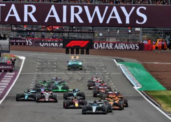 George Russell (GBR) Mercedes AMG F1 W15 leads at the start of the race. 07.07.2024. Formula 1 World Championship, Rd 12, British Grand Prix, Silverstone, England, Race Day