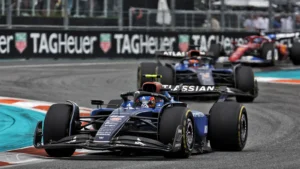 Carlos Sainz was angered by Williams team-mate Alex Albon in Miami