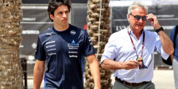 Carlos Sainz Jr. believes his father’s straightforward approach could help reduce the politics in the FIA.
