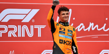 Lando Norris came out on top in a chaotic F1 Miami GP Sprint