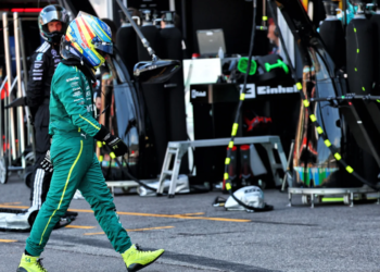 Fernando Alonso (ESP) Aston Martin F1 Team retired from the race. 25.05.2025. Formula 1 World Championship, Rd 8, Monaco Grand Prix, Monte Carlo, Monaco, Race Day