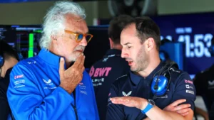 Flavio Briatore has denied Oliver Oakes stepped down due to a disagreement over the team's driver swap
