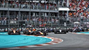 Lando Norris feels he ‘can't win’ whether he goes for the move or not after a Lap 1 tussle with Max Verstappen in Miami