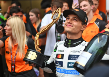 Race winner Lando Norris (GBR) McLaren celebrates with the team. 25.05.2025. Formula 1 World Championship, Rd 8, Monaco Grand Prix, Monte Carlo, Monaco, Race Day