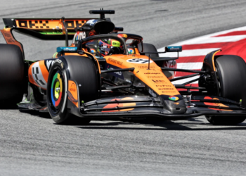 Oscar Piastri (AUS) McLaren MCL39. 30.05.2025 Formula 1 World Championship, Rd 9, Spanish Grand Prix, Barcelona, Spain, Practice Day