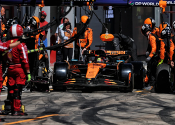 McLaren has explained the decision to pit Oscar Piastri early on at Imola