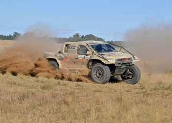 Guy Botterill bounces back to win stage two