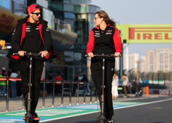 (L to R): Esteban Ocon (FRA), Haas F1 Team with Laura Mueller (GER) Haas F1 Team Race Engineer. 20.03.2025. Formula 1 World Championship, Rd 2, Chinese Grand Prix, Shanghai, China, Preparation Day