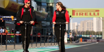 (L to R): Esteban Ocon (FRA), Haas F1 Team with Laura Mueller (GER) Haas F1 Team Race Engineer. 20.03.2025. Formula 1 World Championship, Rd 2, Chinese Grand Prix, Shanghai, China, Preparation Day