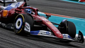 Charles Leclerc dismisses theory behind Ferrari F1 performance loss as a ‘coincidence’