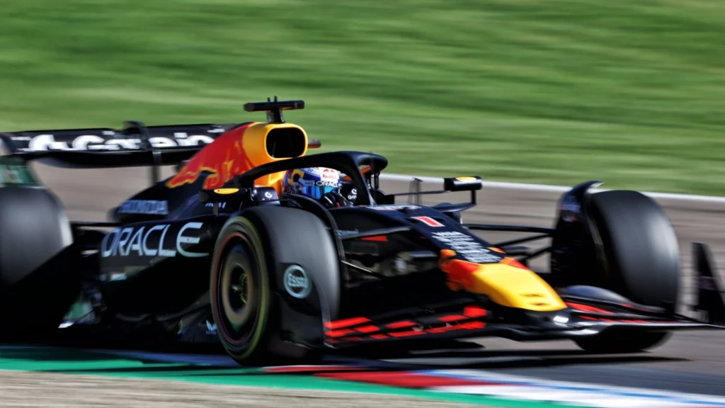 Max Verstappen (NLD) Red Bull Racing RB21. 16.05.2025. Formula 1 World Championship, Rd 7, Emilia Romagna Grand Prix, Imola, Italy, Practice Day