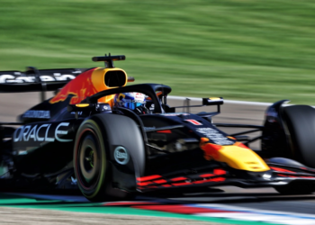 Max Verstappen (NLD) Red Bull Racing RB21. 16.05.2025. Formula 1 World Championship, Rd 7, Emilia Romagna Grand Prix, Imola, Italy, Practice Day