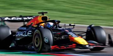 Max Verstappen (NLD) Red Bull Racing RB21. 16.05.2025. Formula 1 World Championship, Rd 7, Emilia Romagna Grand Prix, Imola, Italy, Practice Day