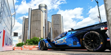 Detroit is home to the headquarters of the General Motors automotive manufacturing company