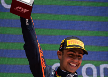 Race winner Arvid Lindblad (GBR) Campos Racing celebrates on the podium. 01.06.2025. FIA Formula 2 Championship, Rd 6, Feature Race, Barcelona, Spain, Sunday