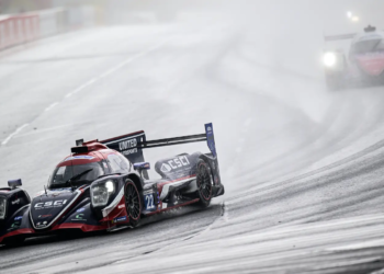Drivers in all 12 Oreca 07 LMP2s wrestled first-hand with the wet conditions on slick tyres