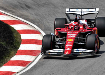 Charles Leclerc ended FP1 in 10th place after crashing out