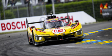 Kubica, Ye and Hanson take victory at Le Mans in yellow #83 Ferrari