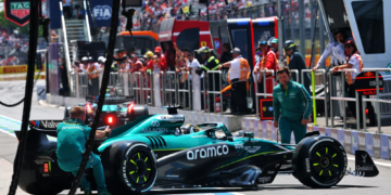 The teams had one last practice hour to perfect their set-ups in Canada