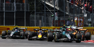 Start of the race, George Russell (GBR), Mercedes AMG F1 15.06.2025. Formula 1 World Championship, Rd 10, Canadian Grand Prix, Montreal, Canada, Race Day