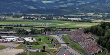 McLaren topped the times in FP2 in Austria