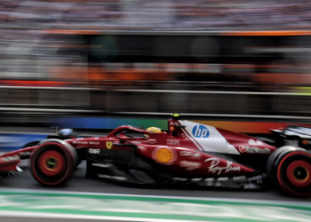Lewis Hamilton (GBR) Ferrari SF-25 in the pits. 13.06.2025. Formula 1 World Championship, Rd 10, Canadian Grand Prix, Montreal, Canada, Practice Day