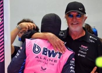 Flavio Briatore has proposed imposing a cap on driver salaries