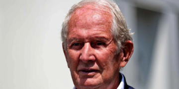 Helmut Marko believes George Russell says too much