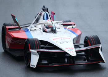 Jake Dennis of Great Britain driving the (27) Andretti Formula E Porsche 99X Electric Gen3 on track during practice, ahead of the Jakarta E-Prix, Round 12 of the 2025 FIA Formula E World Championship at Jakarta International e-Prix Circuit on June 21, 2025 in Jakarta, Indonesia