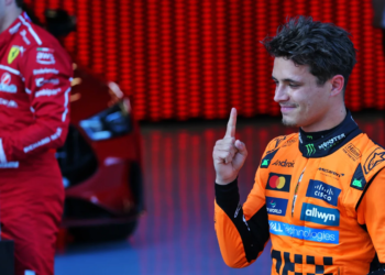 Lando Norris (GBR) McLaren celebrates his pole position in qualifying parc ferme. 28.06.2025. Formula 1 World Championship, Rd 11, Austrian Grand Prix, Spielberg, Austria, Qualifying Day