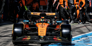 Oscar Piastri has explained his call to pit four laps later than Lando Norris in Austria