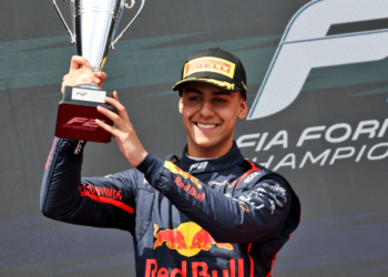 Arvid Lindblad (GBR) Campos Racing celebrates his second position on the podium. 17.05.2025. FIA Formula 2 Championship, Rd 4, Sprint Race, Imola, Italy, Saturday