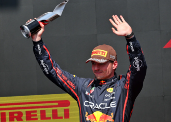 Max Verstappen (NLD) Red Bull Racing celebrates his second position on the podium. 15.06.2025. Formula 1 World Championship, Rd 10, Canadian Grand Prix, Montreal, Canada, Race Day
