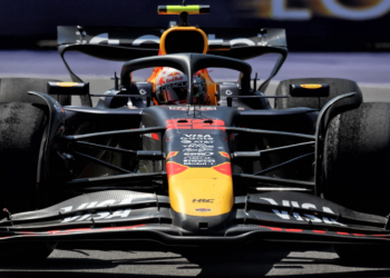 uki Tsunoda (JPN) Red Bull Racing RB21. 15.06.2025. Formula 1 World Championship, Rd 10, Canadian Grand Prix, Montreal, Canada, Race Day