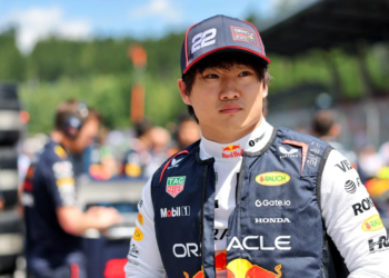 Yuki Tsunoda (JPN) Red Bull Racing on the grid. 29.06.2025. Formula 1 World Championship, Rd 11, Austrian Grand Prix, Spielberg, Austria, Race Day