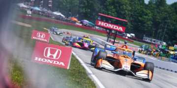 Dixon continues to be the best driver at saving fuel when needed. Photo: Kevin Dejewski