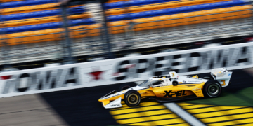 McLaughlin showed early pace on the short oval. Photo: Kevin Dejewski